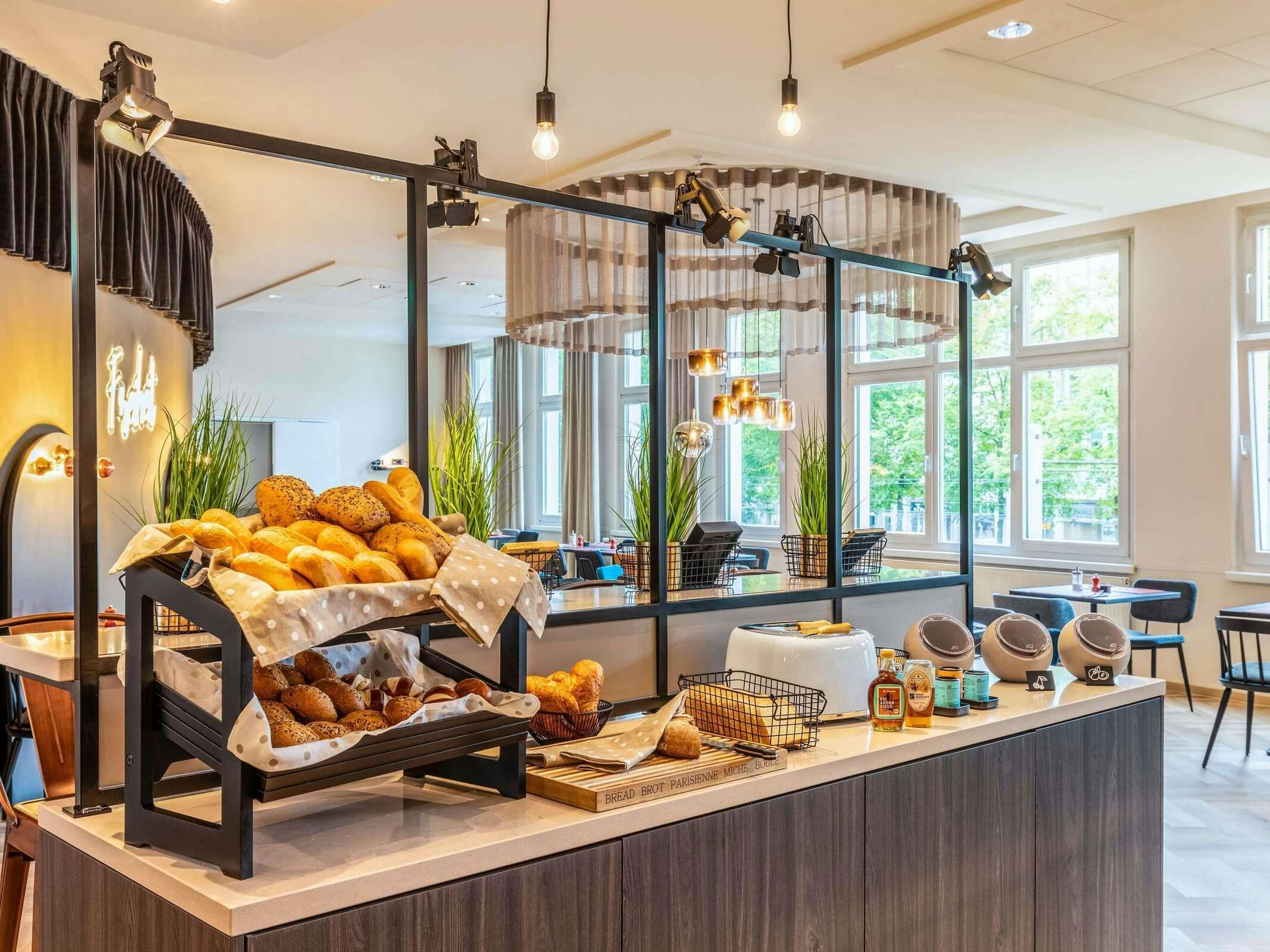 Hotel Ibis Styles Bielefeld photo 3