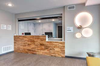 Hotel ECHO Suites Extended Stay by Wyndham Dallas Plano/Richardson photo 2