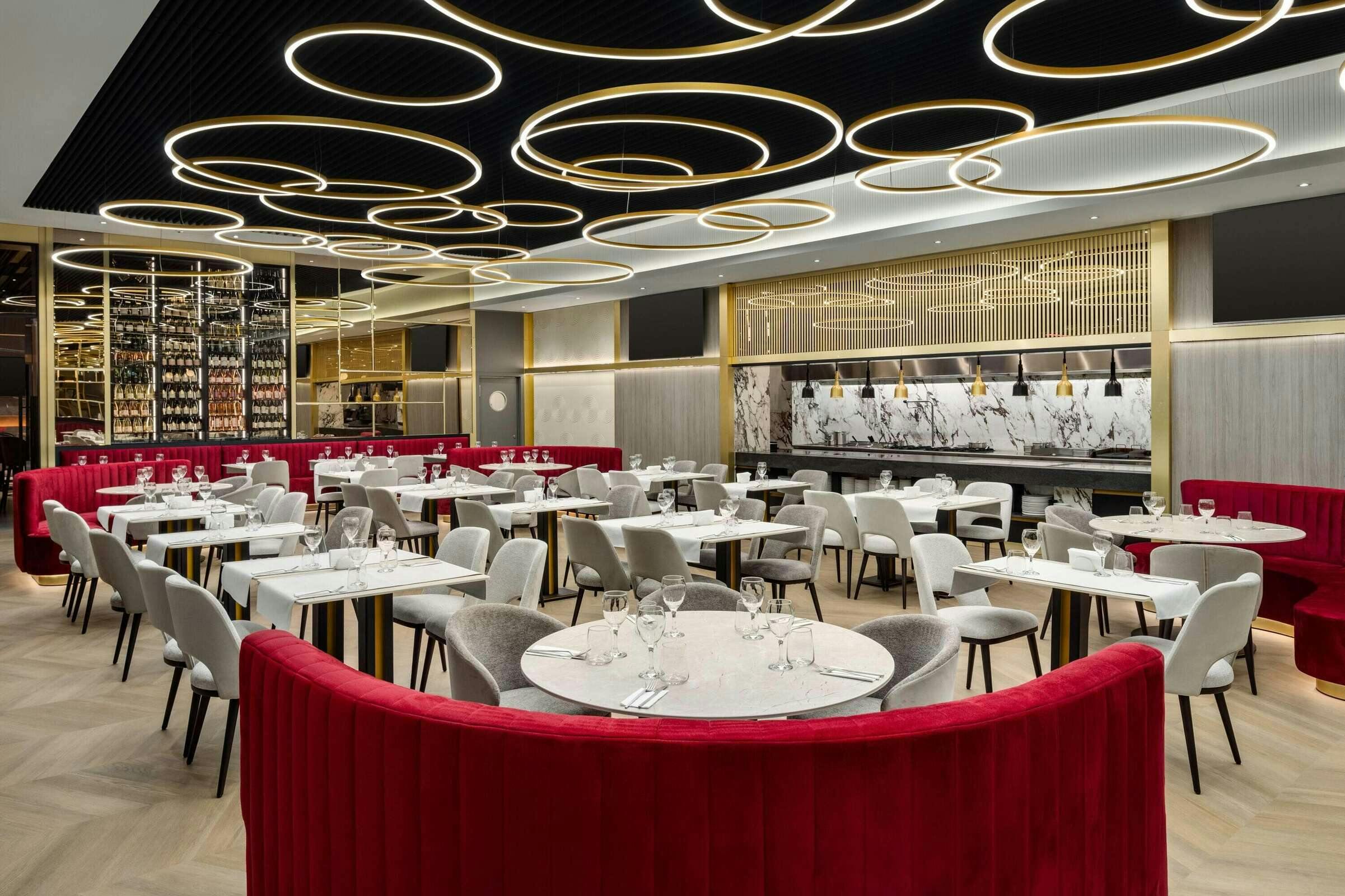 Hotel Ramada Zalau photo 5