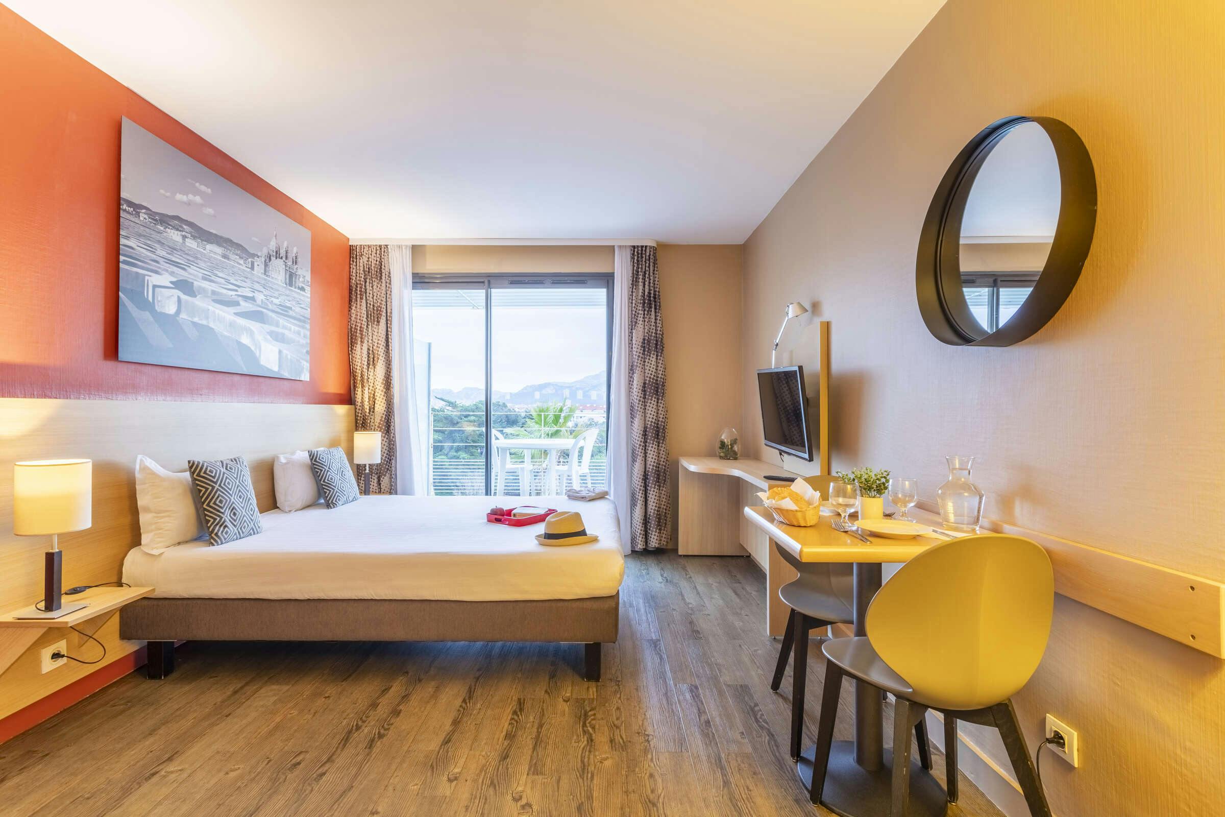 Hotel Comfort Aparthotel Marseille Prado photo 1