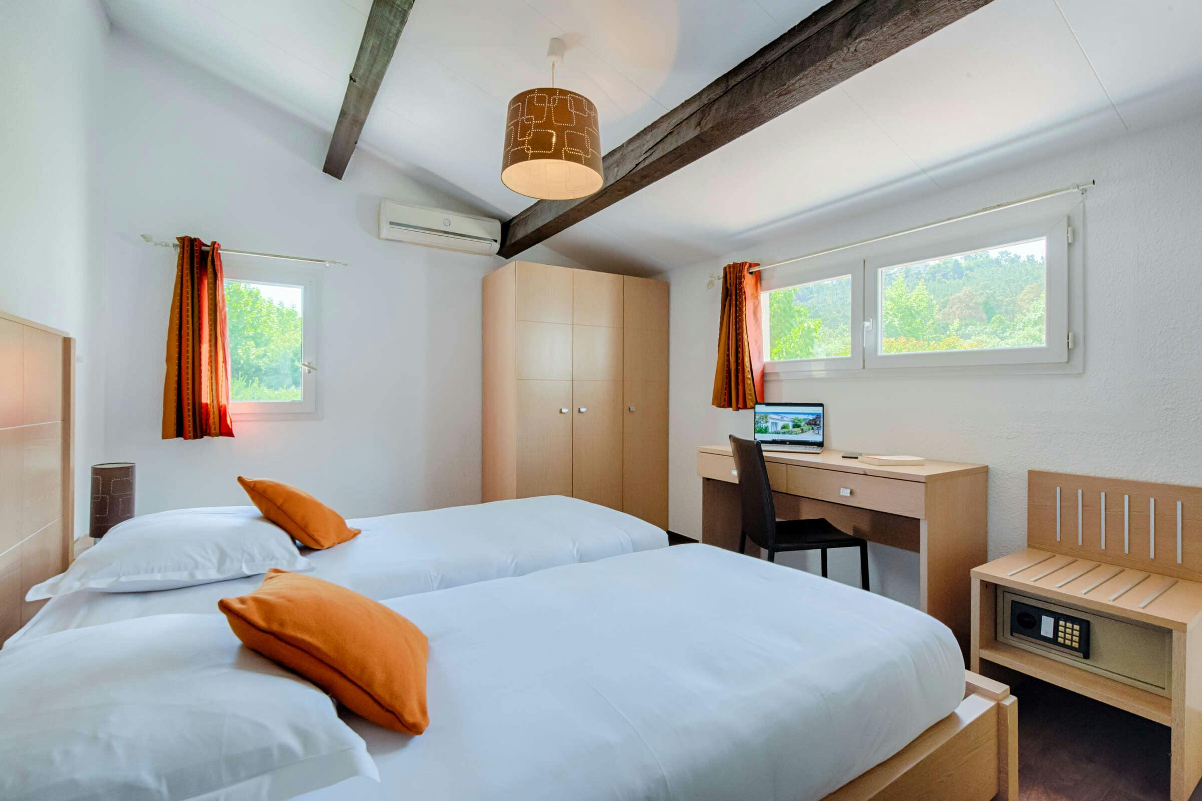 Hotel Comfort Aparthotel Mandelieu la Napoule Village photo 1