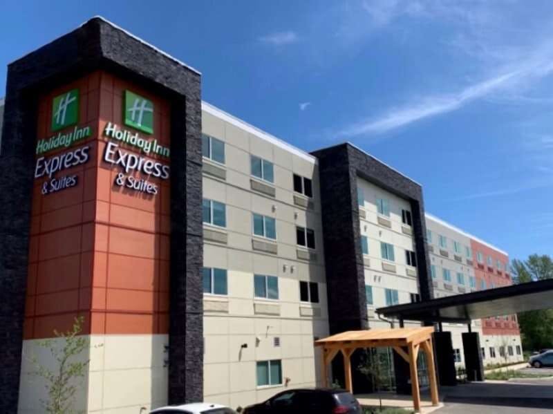 Holiday Inn Express & Suites Courtenay Comox