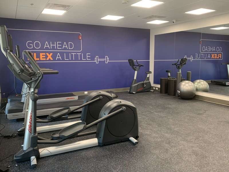 Hotel Holiday Inn Express & Suites Courtenay Comox photo 4