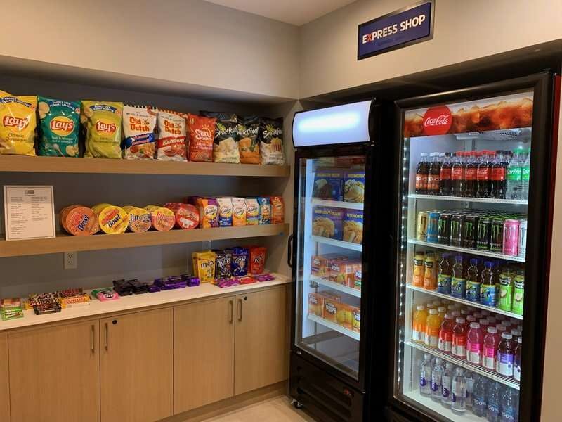 Hotel Holiday Inn Express & Suites Courtenay Comox photo 5