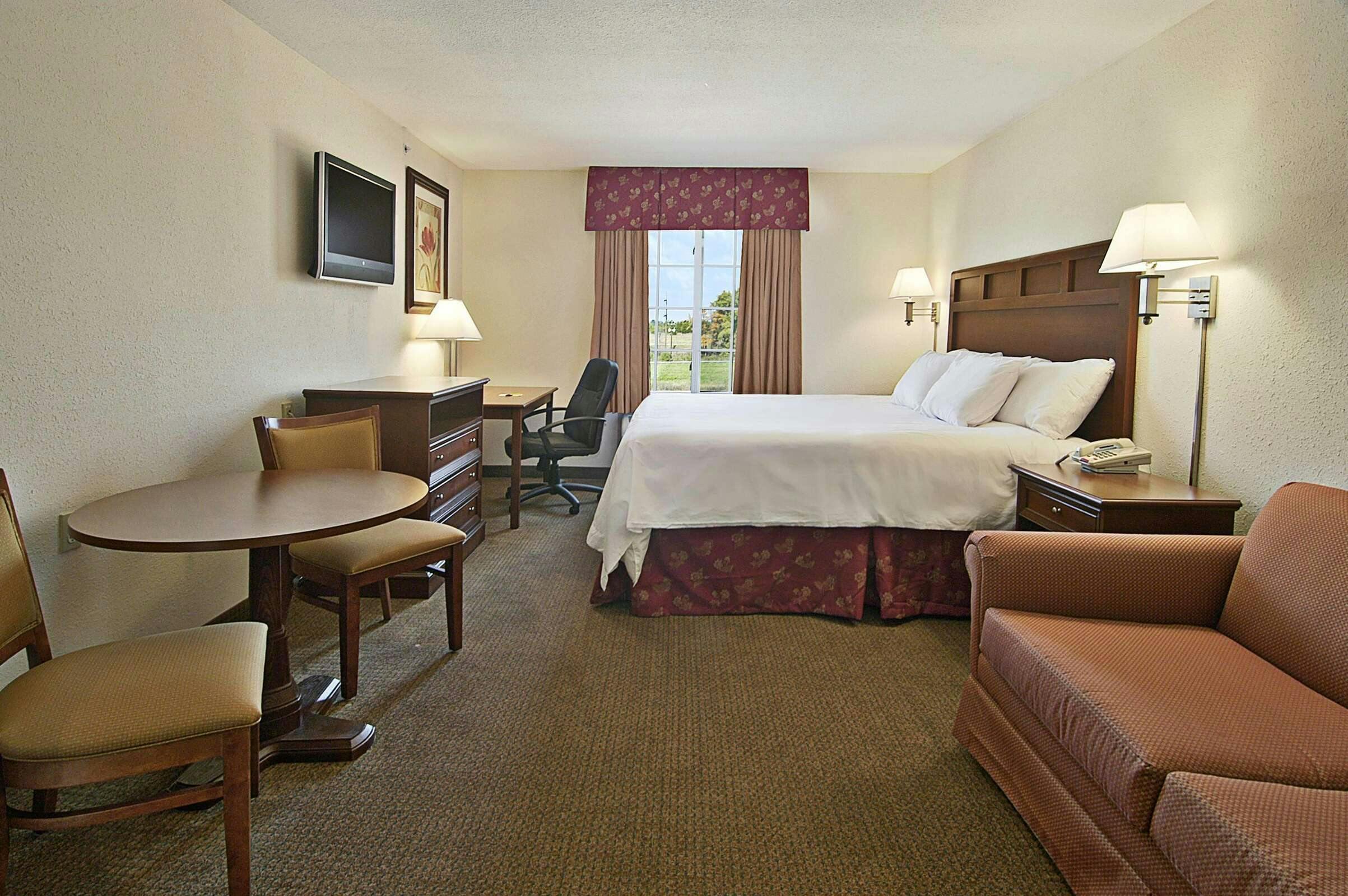 Hotel Super 8 Bowling Green North photo 2