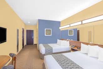 Hotel Microtel Rochester Aprt photo 4