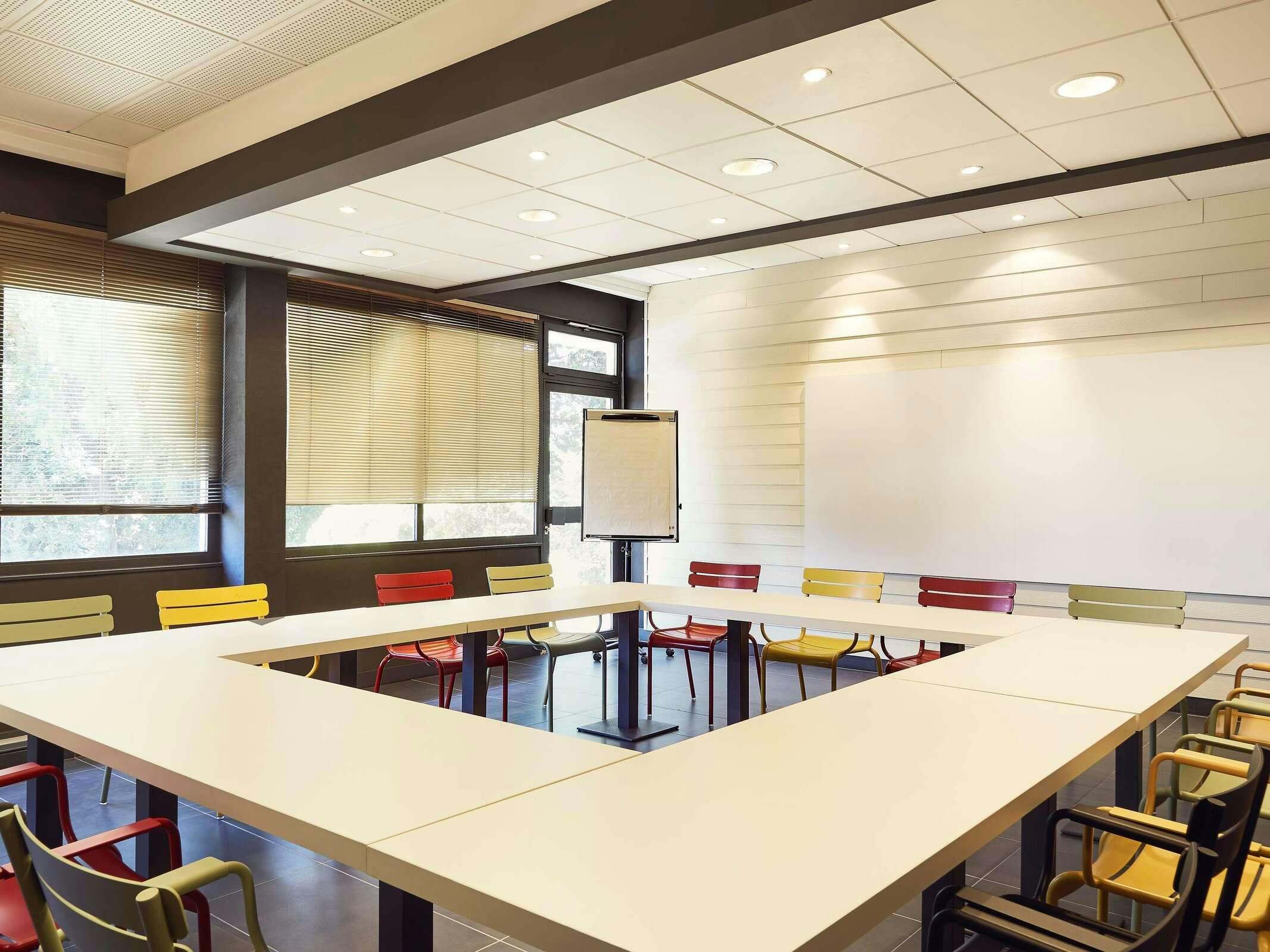 Ibis Styles Toulon La Seyne Sur Mer