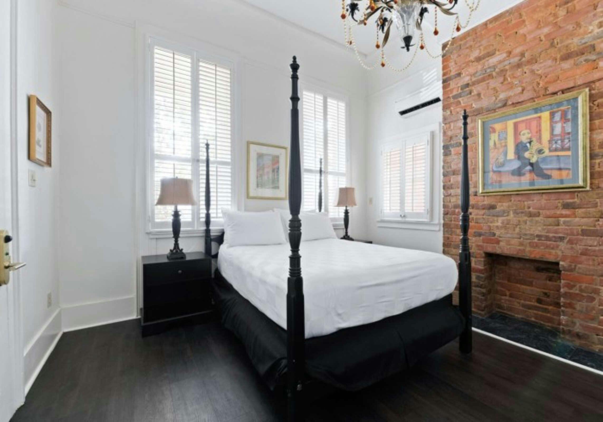 Historic Streetcar Inn