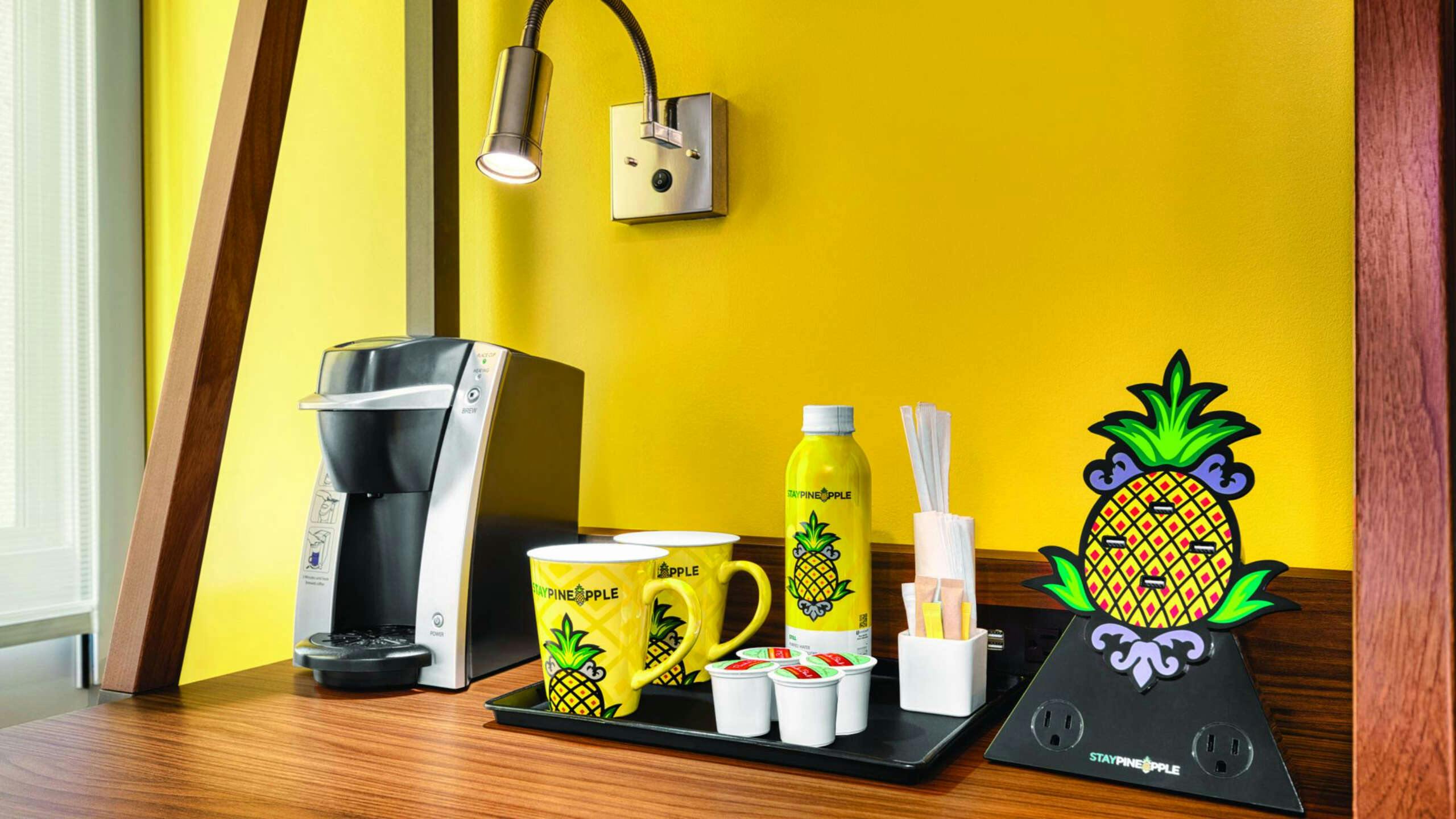 Hotel Staypineapple at Hotel Z photo 5