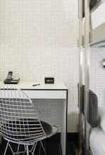Hotel Pod 51 Bunk Pods (shared bathroom) photo 3