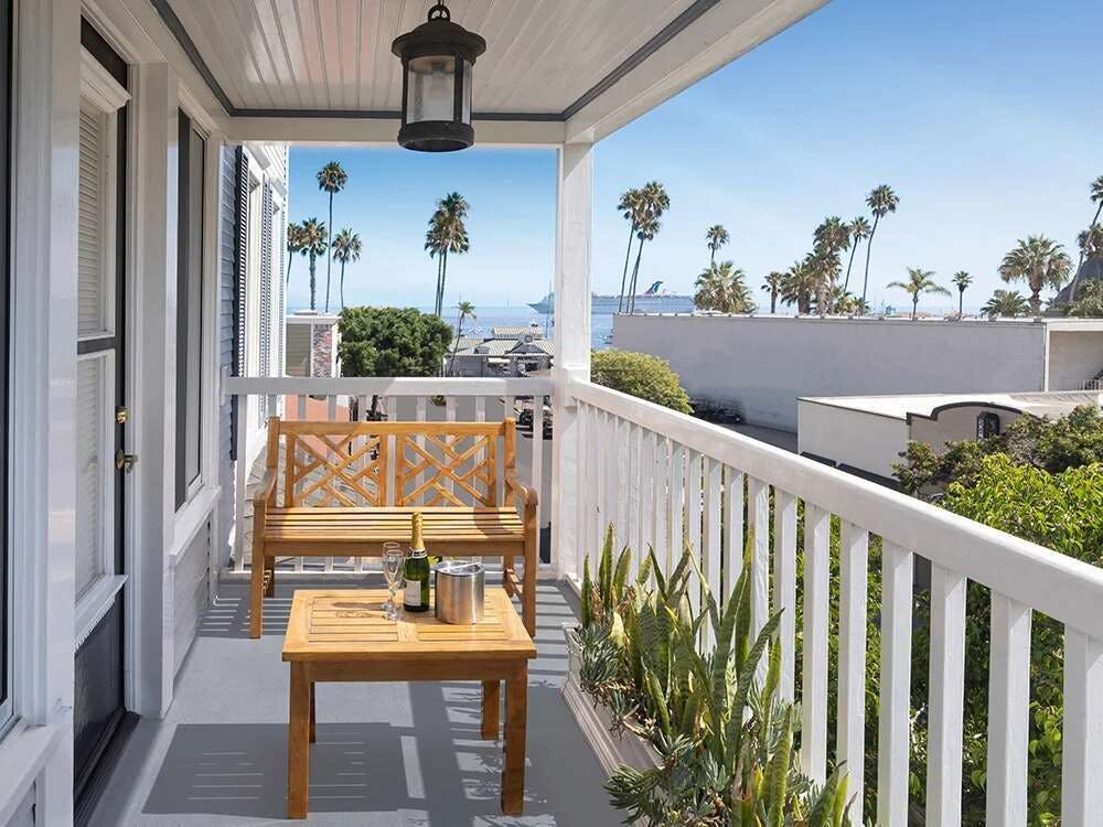 Catalina Island Inn