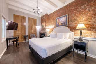 Hotel French Quarter Suites Hotel photo 2