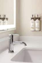 Hotel Holiday Inn Express & Suites Raleigh West Lenovo Center By Ihg photo 3