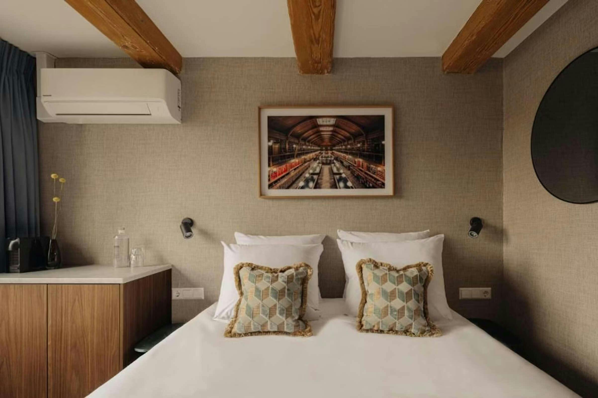 Hotel Adam's Canal House photo 1