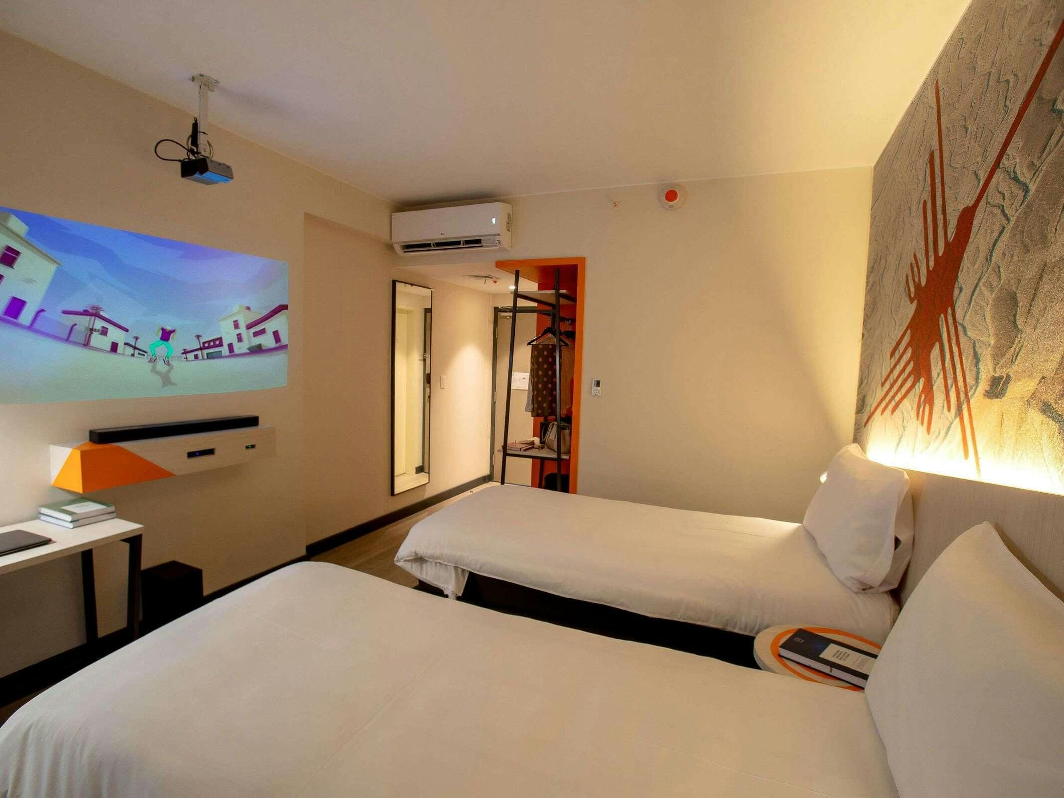 Hotel Ibis Styles Lima Benavides Miraflores photo 4