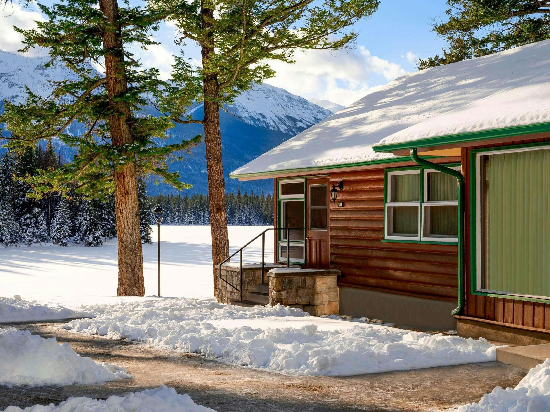 Hotel The Fairmont Jasper Park Lodge photo 5