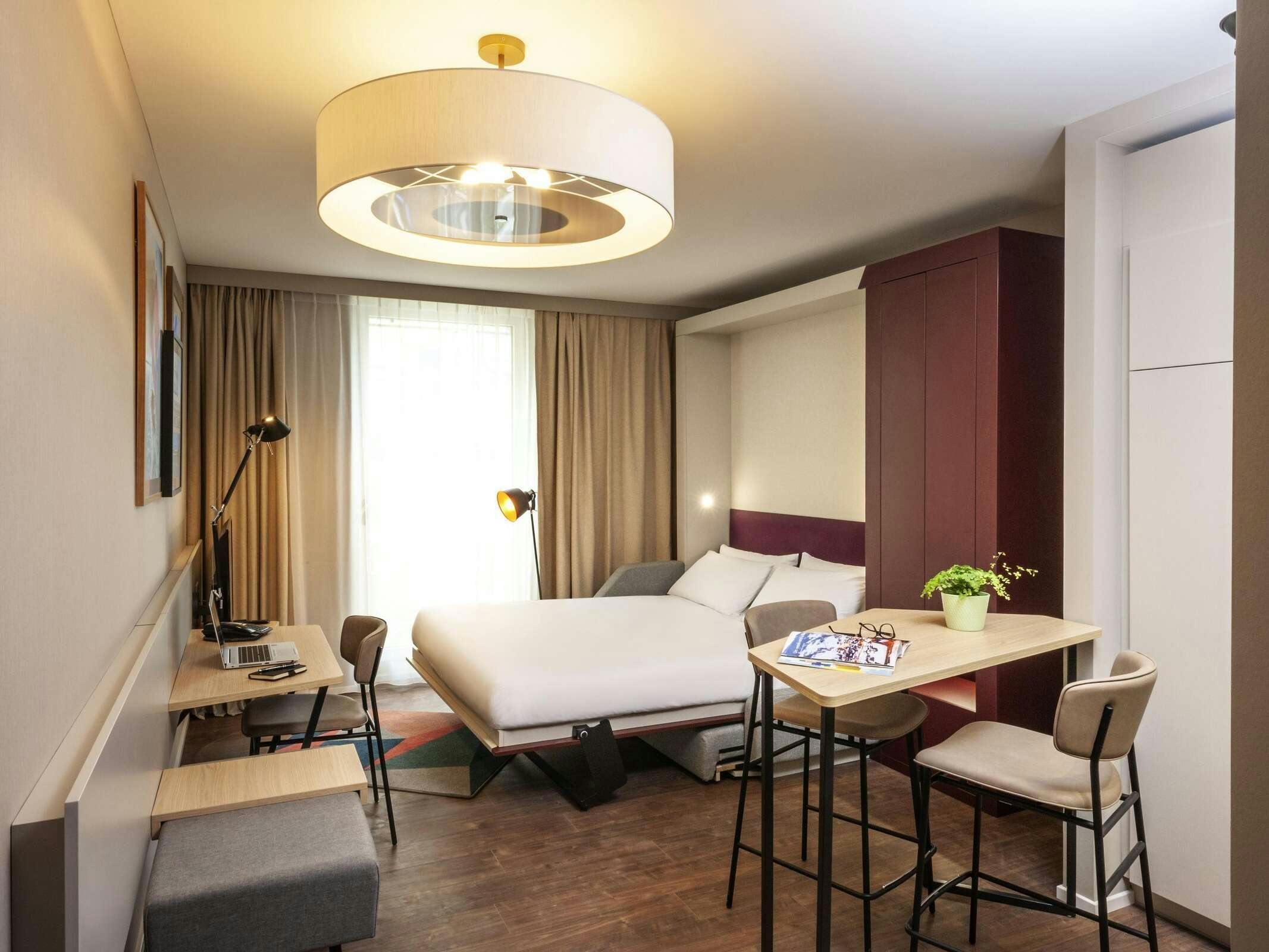 Hotel Aparthotel Adagio Zurich City Center photo 4