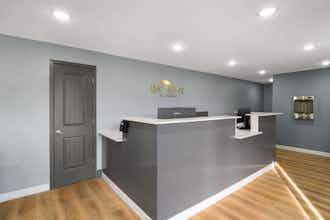 Hotel Baymont Rock Springs photo 3