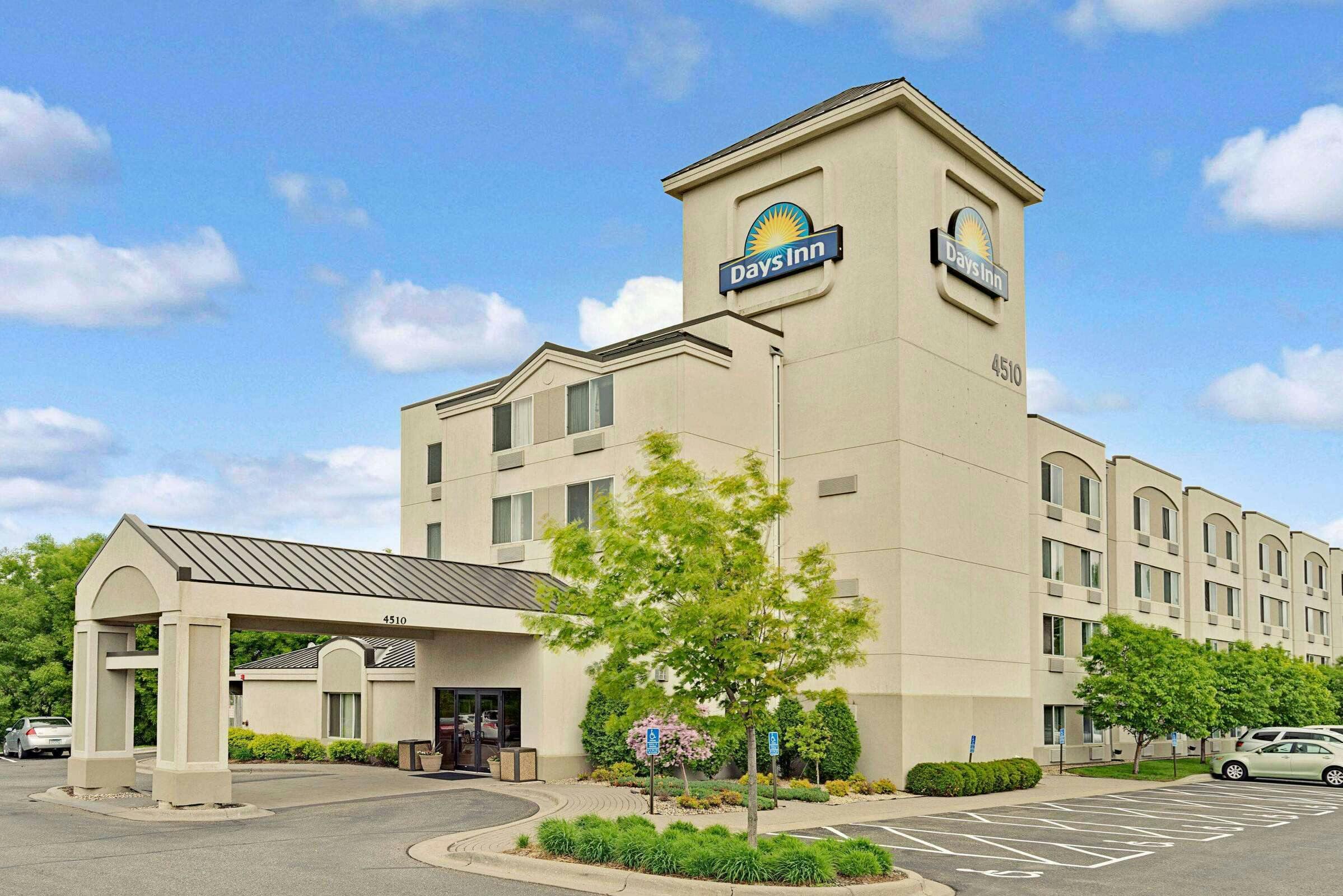 Hotel Days Inn Eagan photo 1