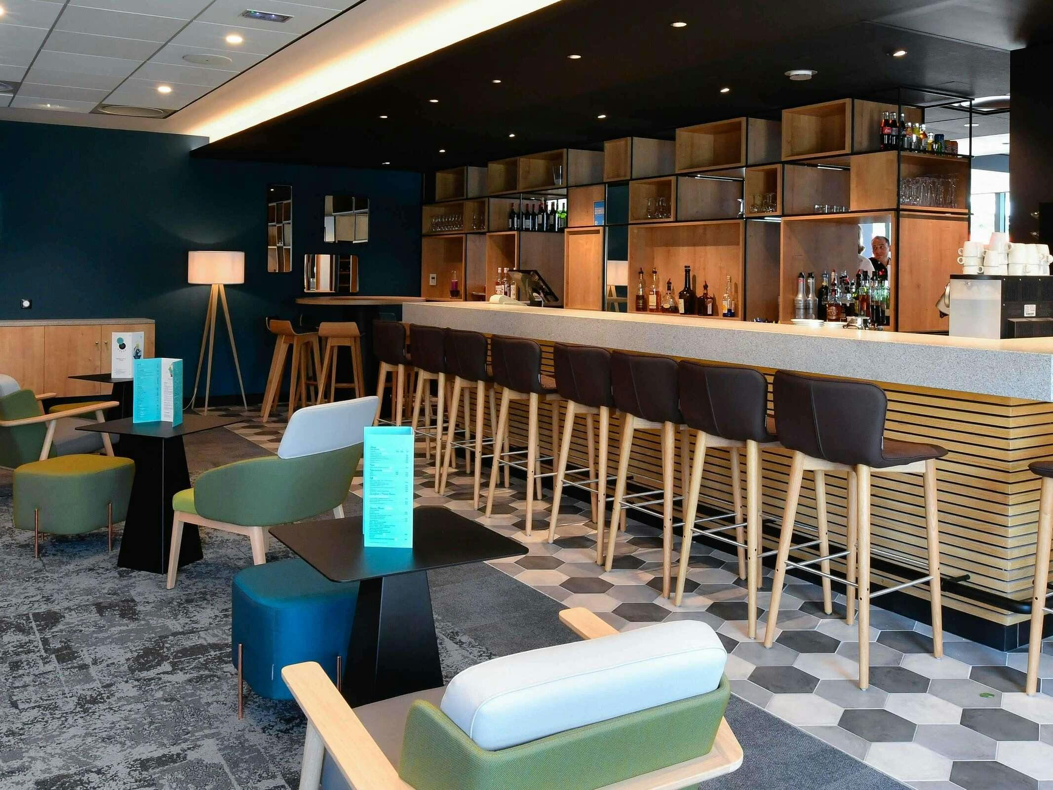 Hotel Novotel Caen Côte De Nacre photo 1