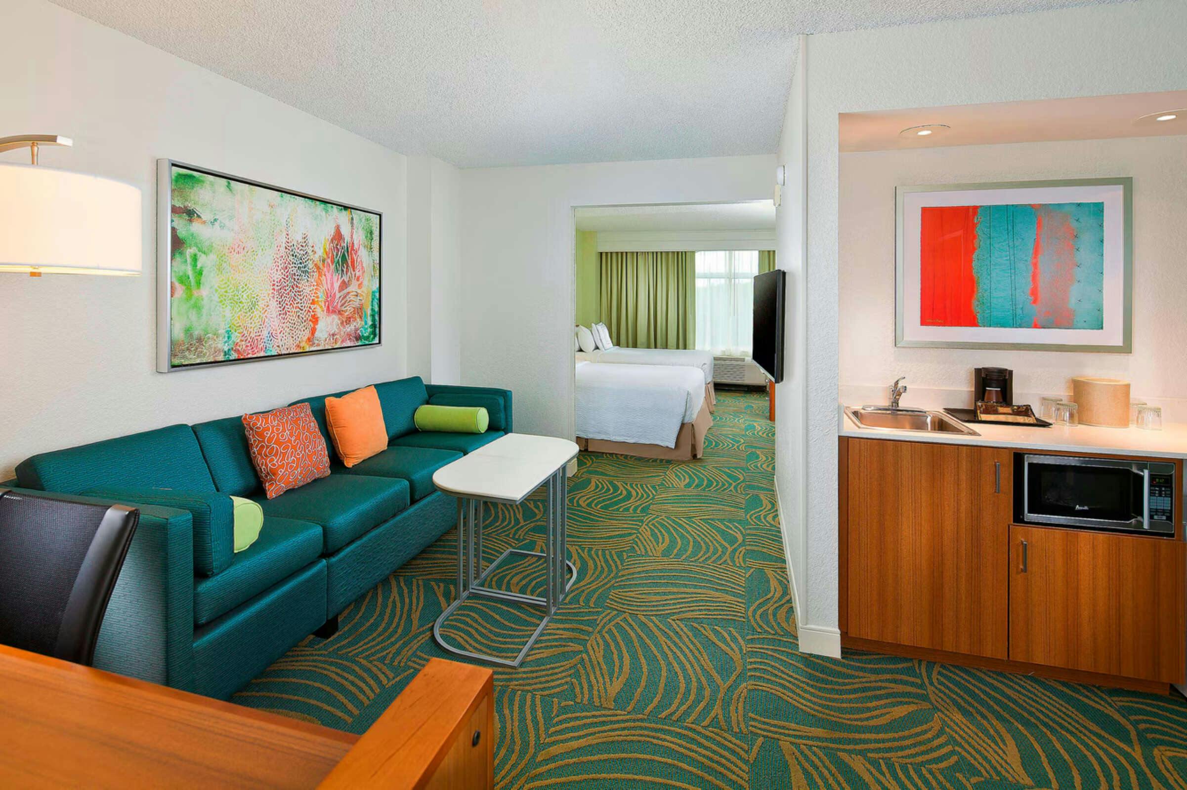 Hotel SpringHill Suites Orlando Lake Buena Vista in the Marriott Village photo 4