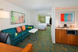 Hotel SpringHill Suites Orlando Lake Buena Vista in the Marriott Village photo 4