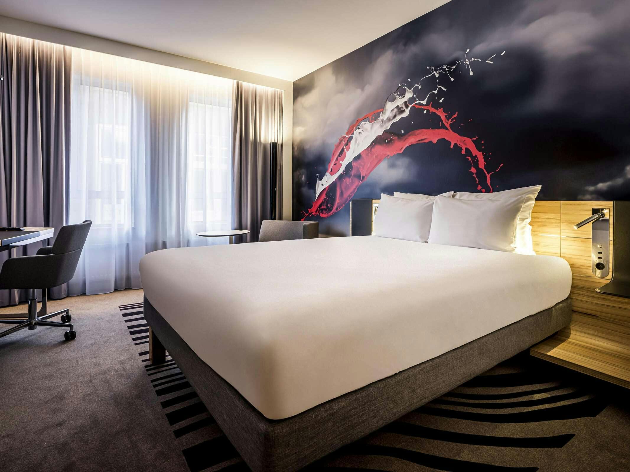 Hotel Novotel Den Haag City Centre photo 2