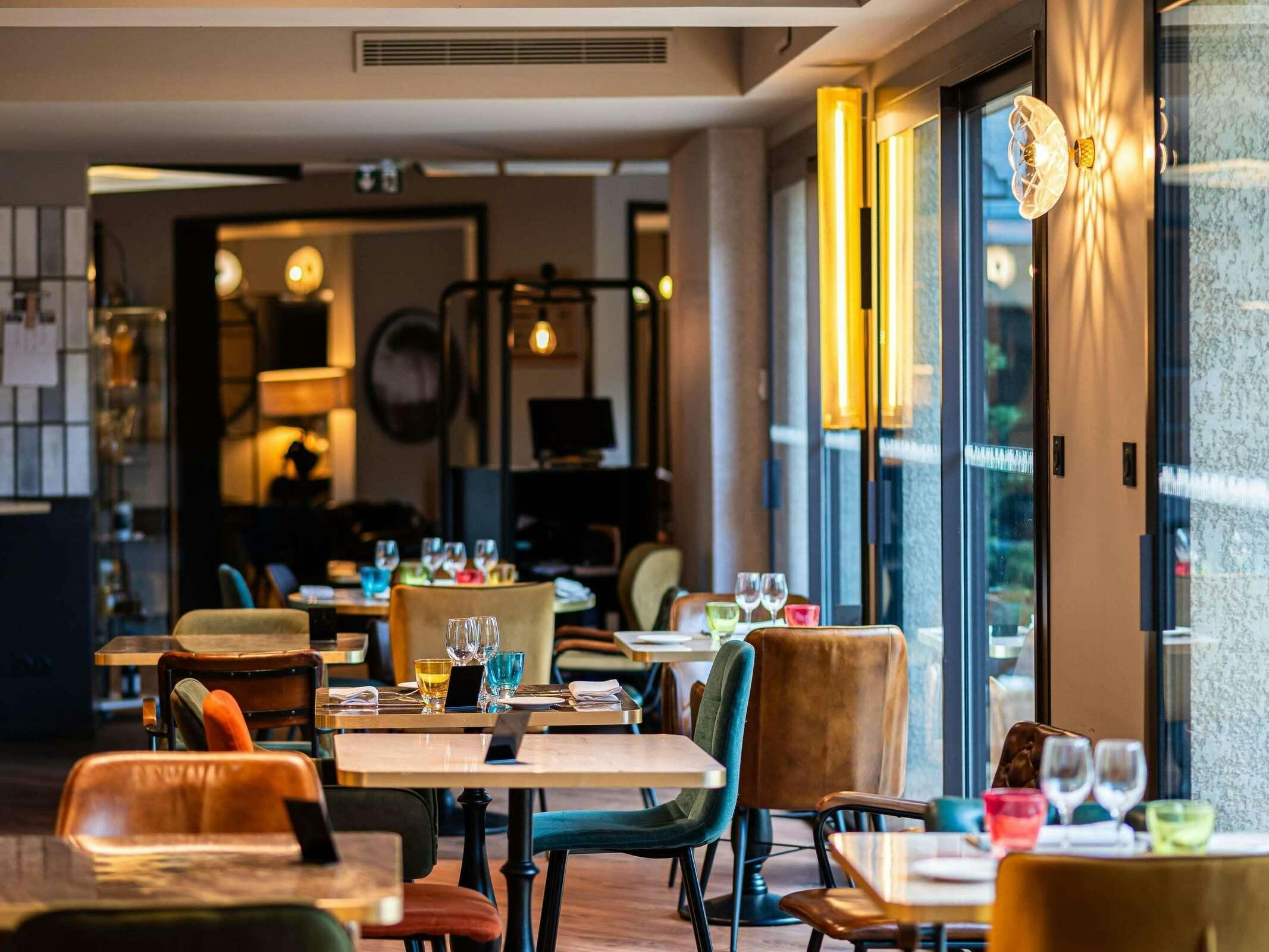 Hotel Hôtel Mercure Carcassonne La Cité photo 4