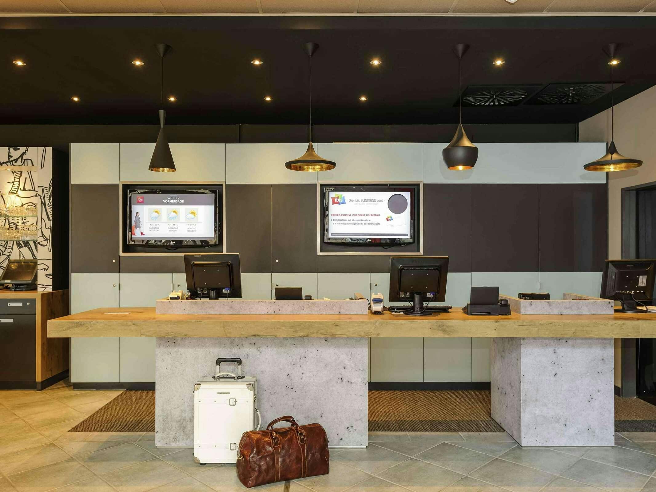 Hotel Ibis Luebeck City photo 1