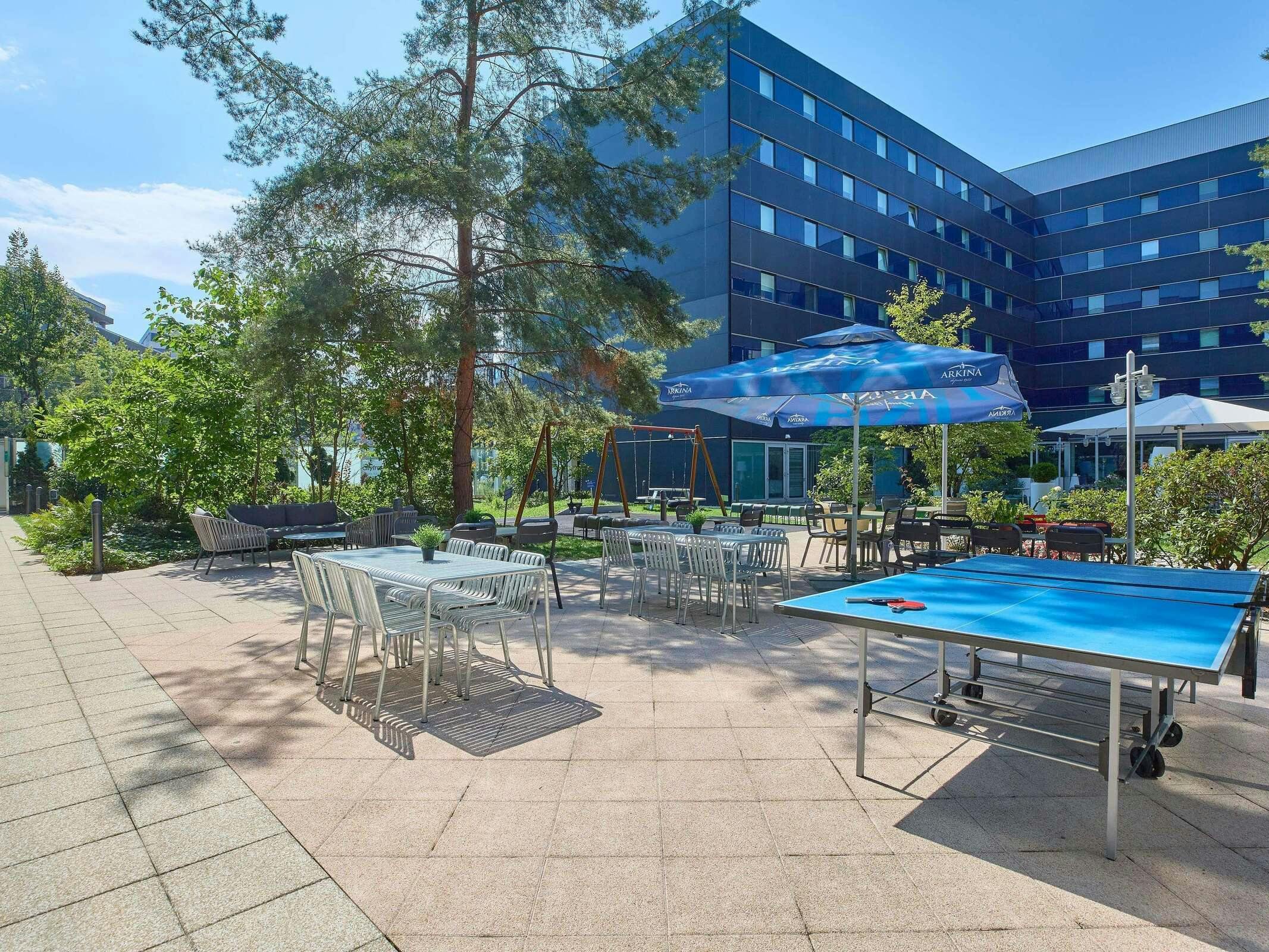 Hotel Ibis Zurich City West photo 2