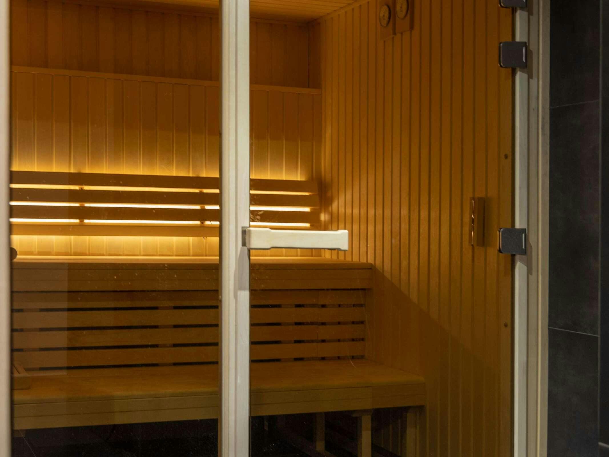 Hotel Hôtel Mercure St Malo Front De Mer photo 2