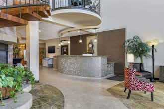Hotel Best Western Plus Swiss Chalet Hotel & Suites photo 3