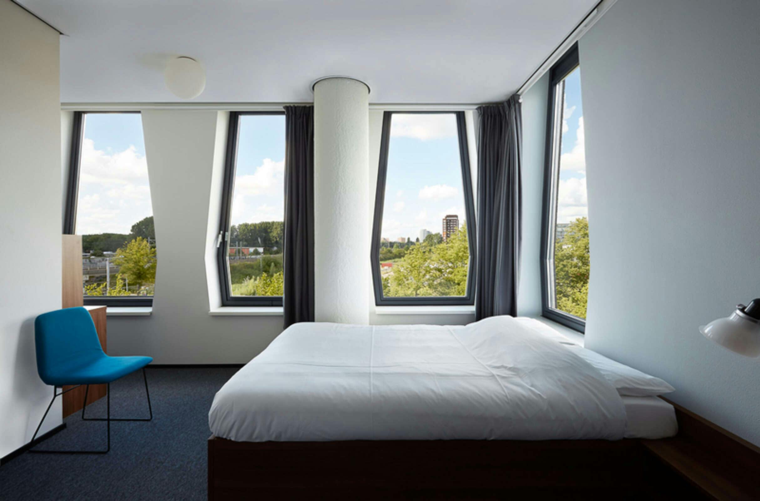 Hotel The Social Hub Amsterdam West 4* photo 3