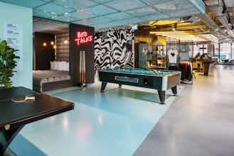Hotel The Social Hub Amsterdam West 4* photo 2