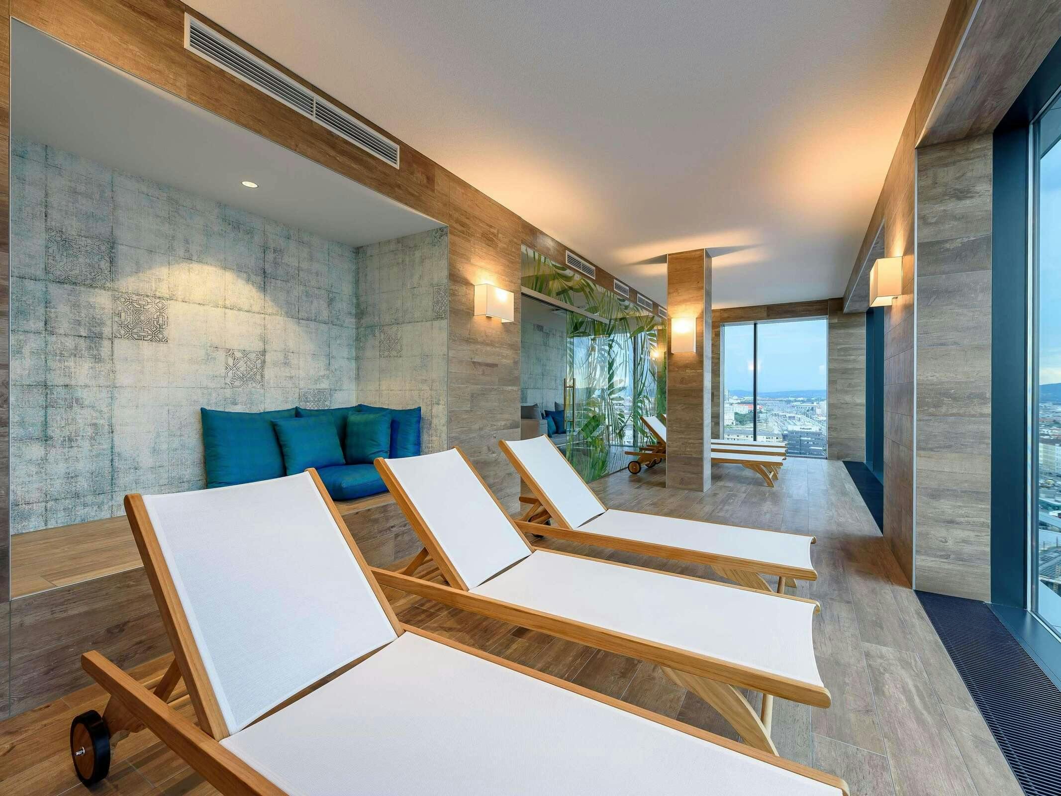 Hotel Novotel Wien Hauptbahnhof photo 2