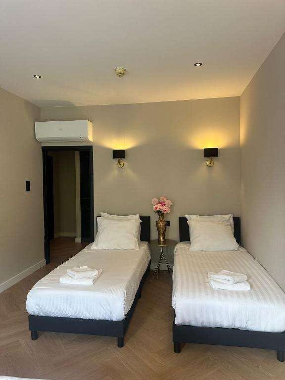 Hotel Hotel Eighty Three photo 4