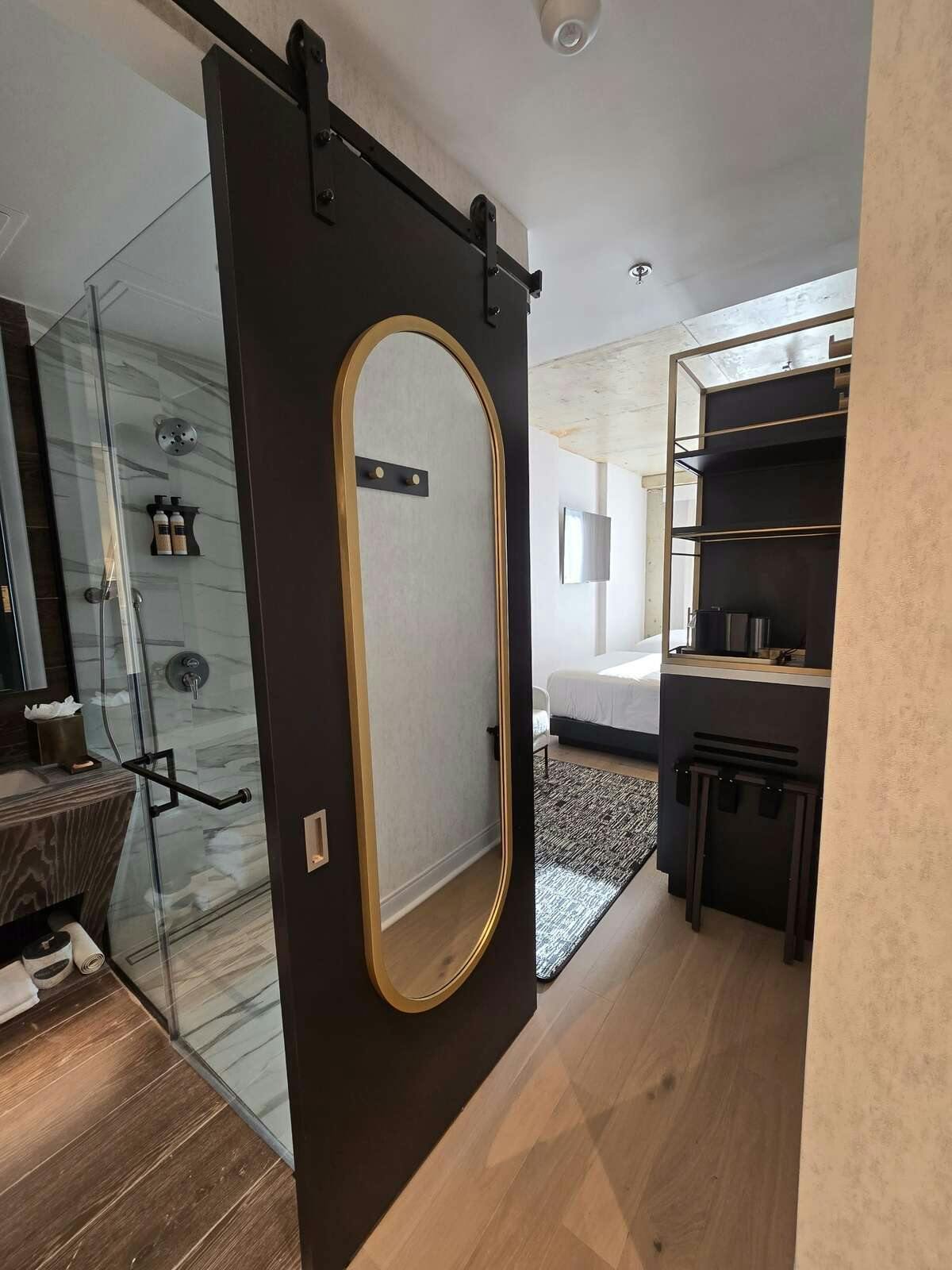 Hotel The Livingston, JdV by Hyatt photo 4