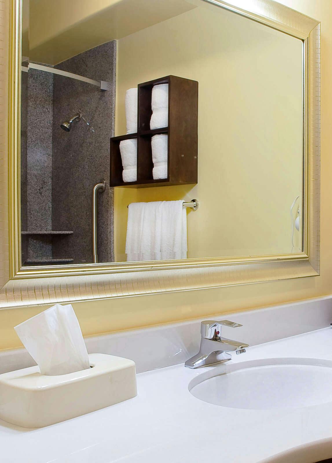 Hotel La Quinta Minot photo 3