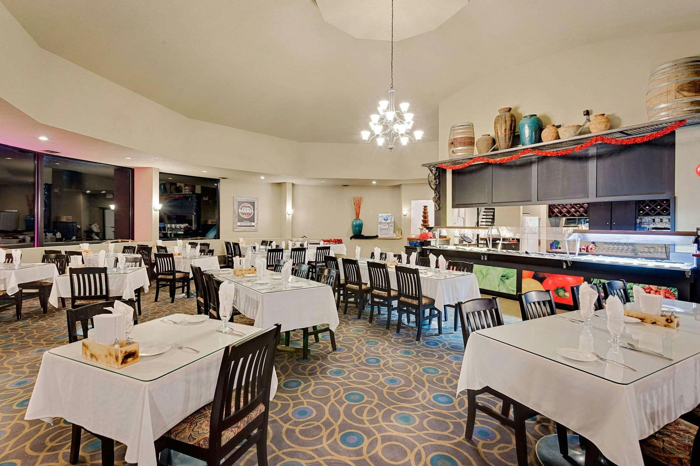 Hotel Ramada Kamloops photo 4