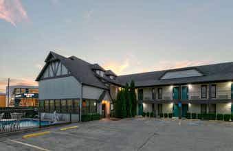 Hotel Howard Johnson San Marcos photo 4