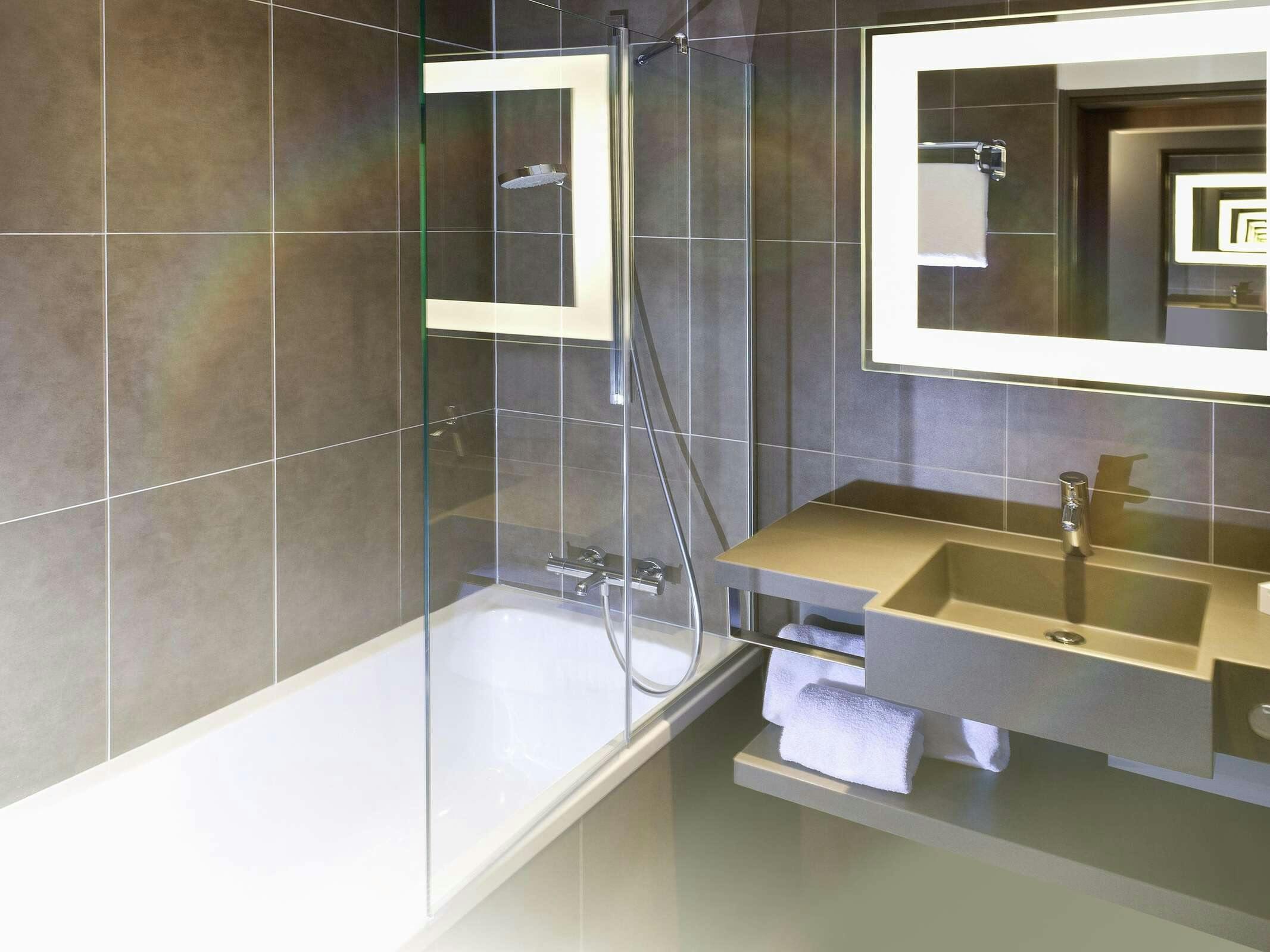 Hotel Novotel Massy Palaiseau photo 4