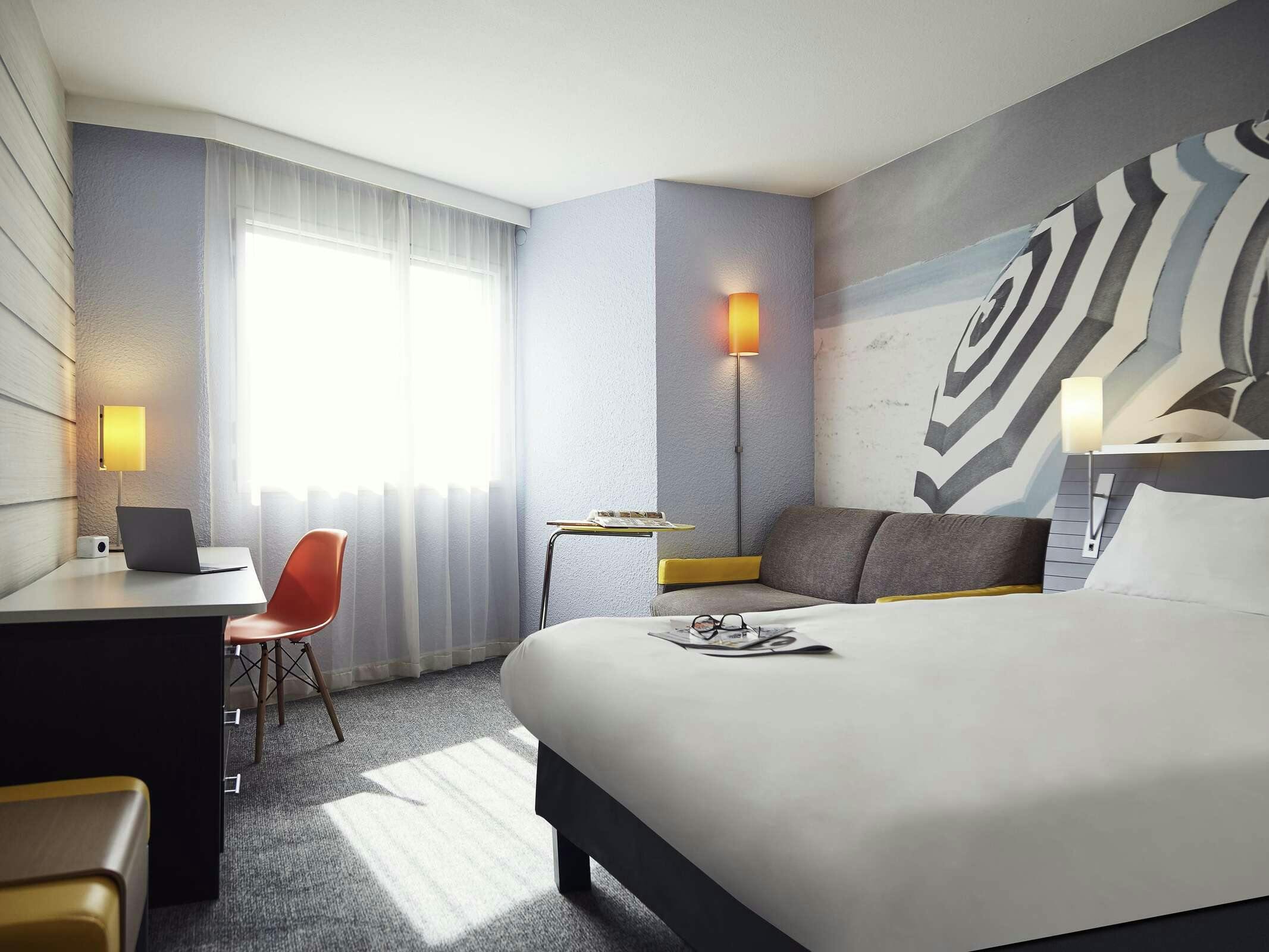 Hotel Ibis Styles Toulon La Seyne Sur Mer photo 2