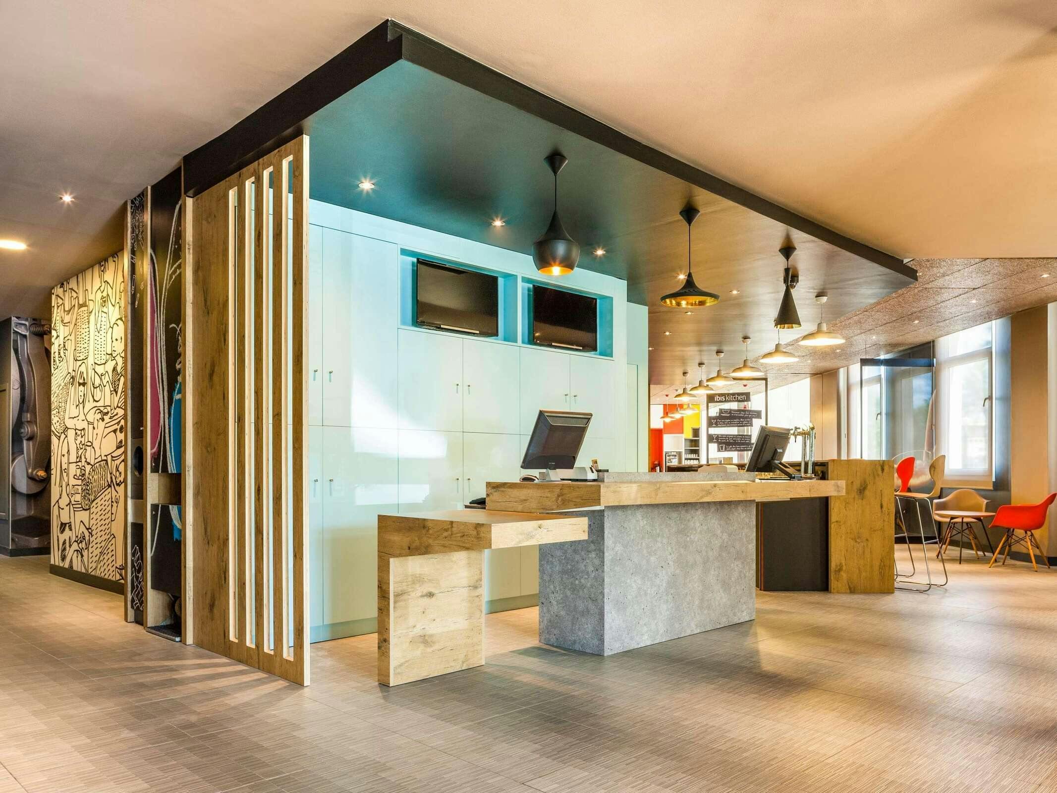 Hotel Ibis Sevilla photo 1