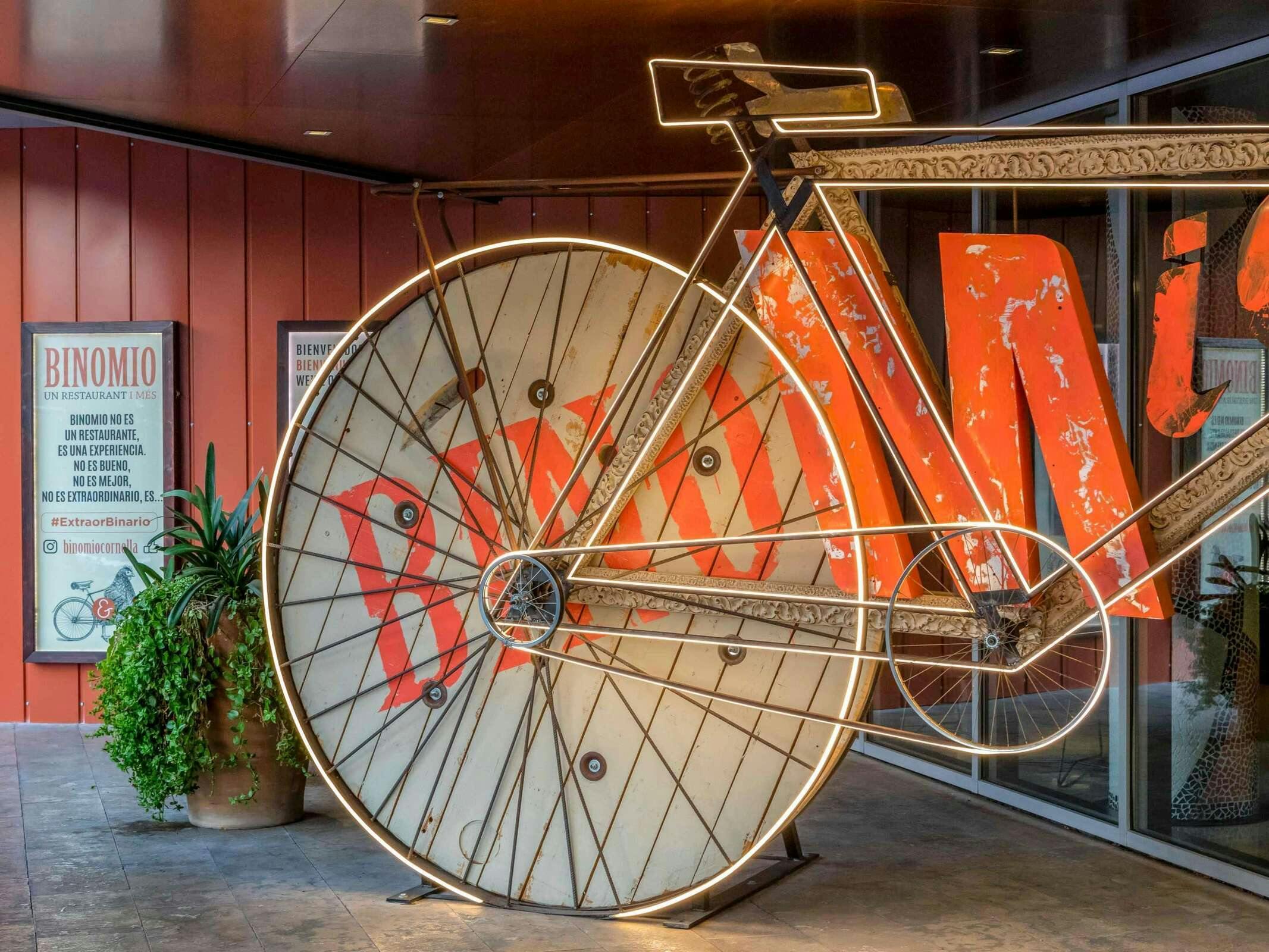 Hotel Novotel Barcelona Cornella photo 2