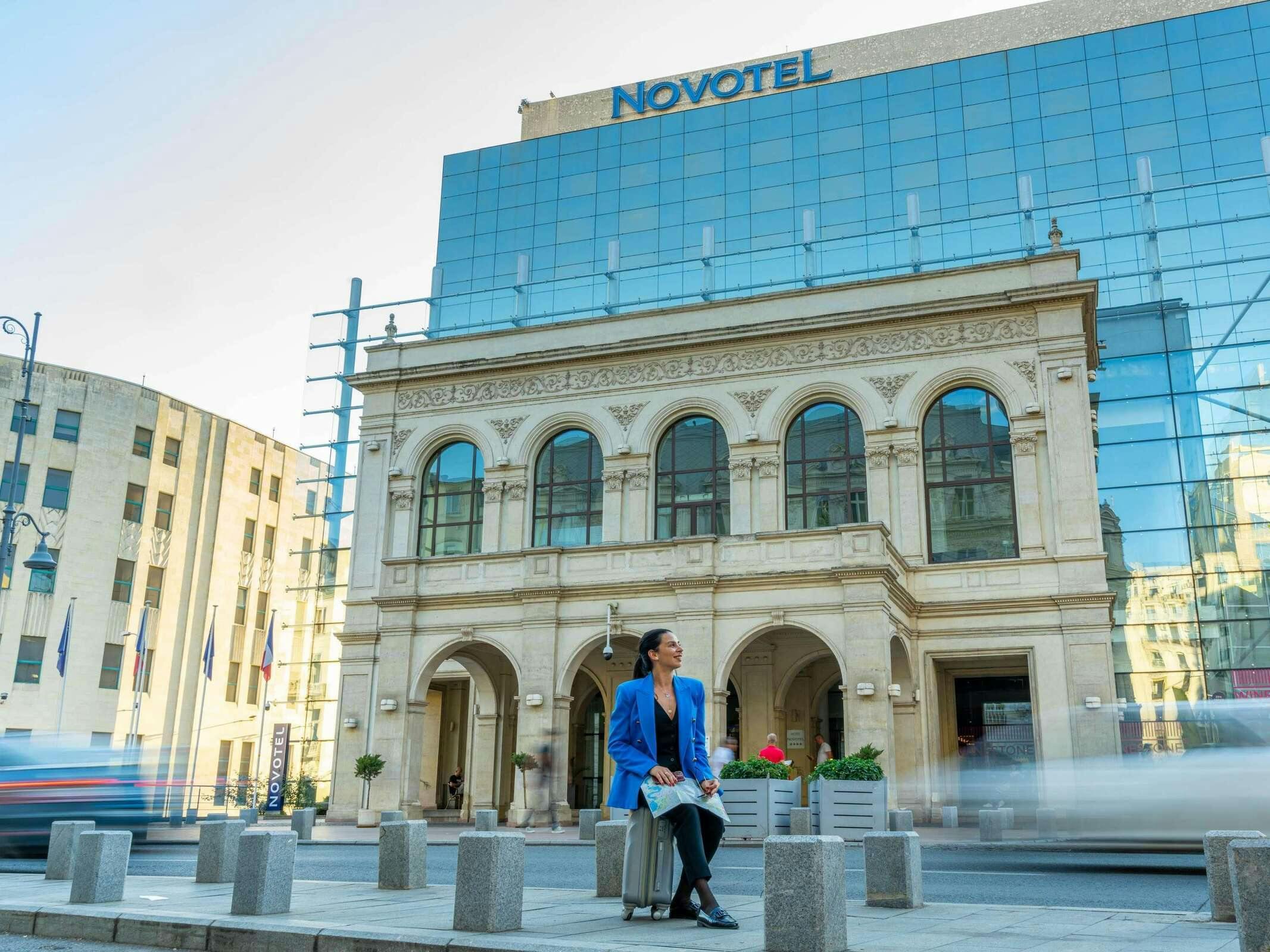 Hotel Novotel Bucharest City Centre photo 3