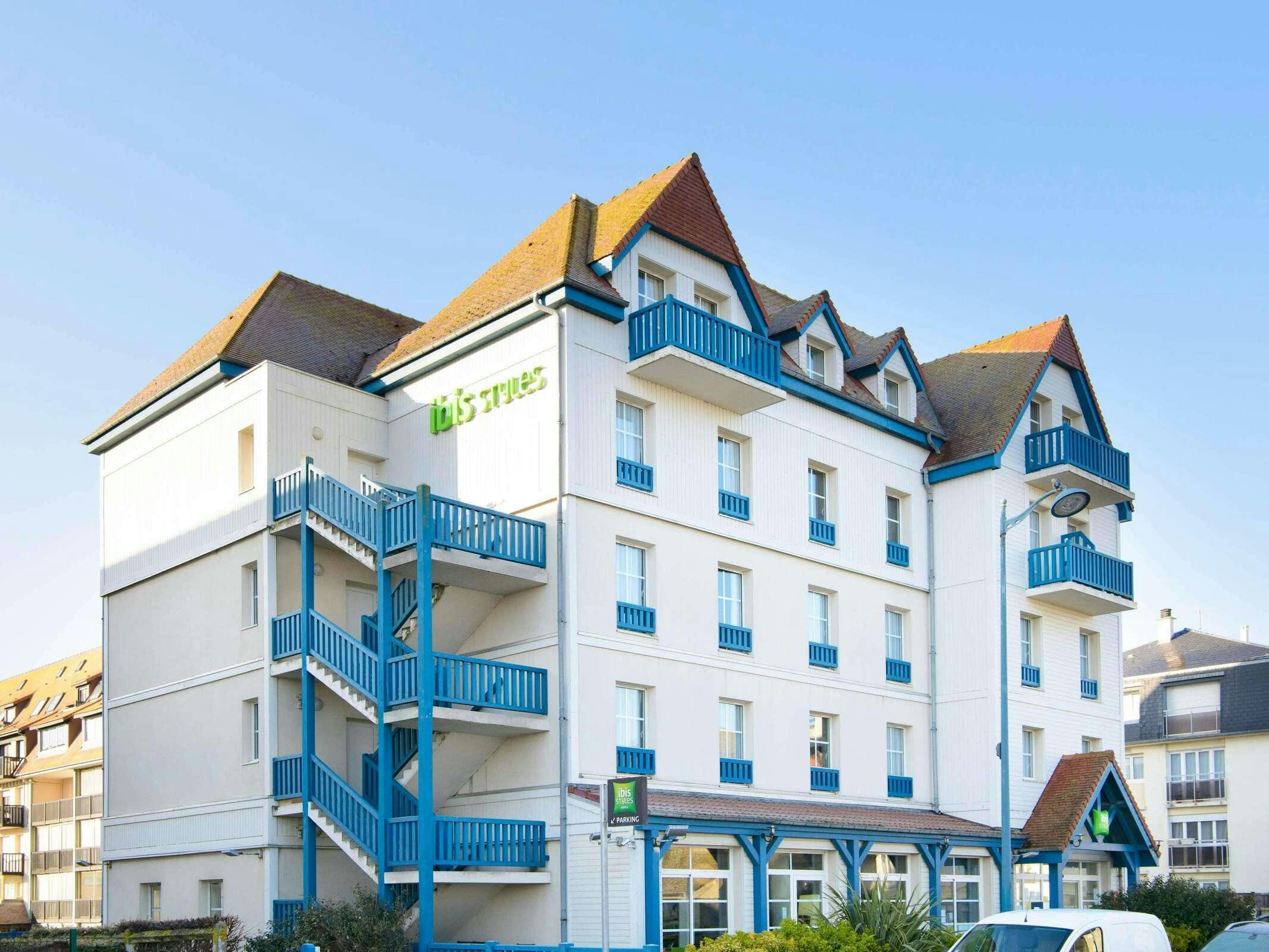 Hotel Ibis Styles Deauville Villers Plage photo 4