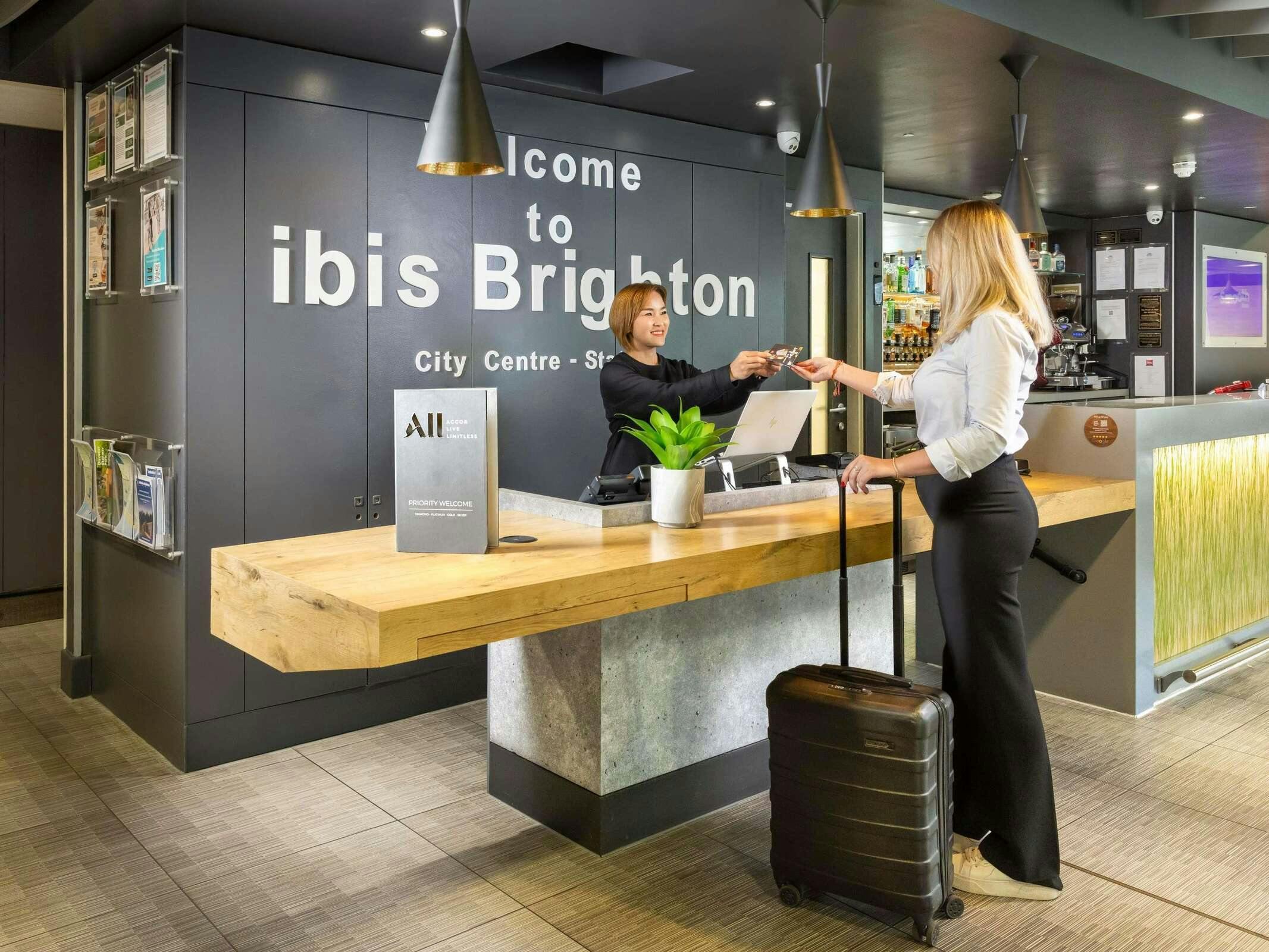 Hotel Ibis Brighton City Centre Station photo 4