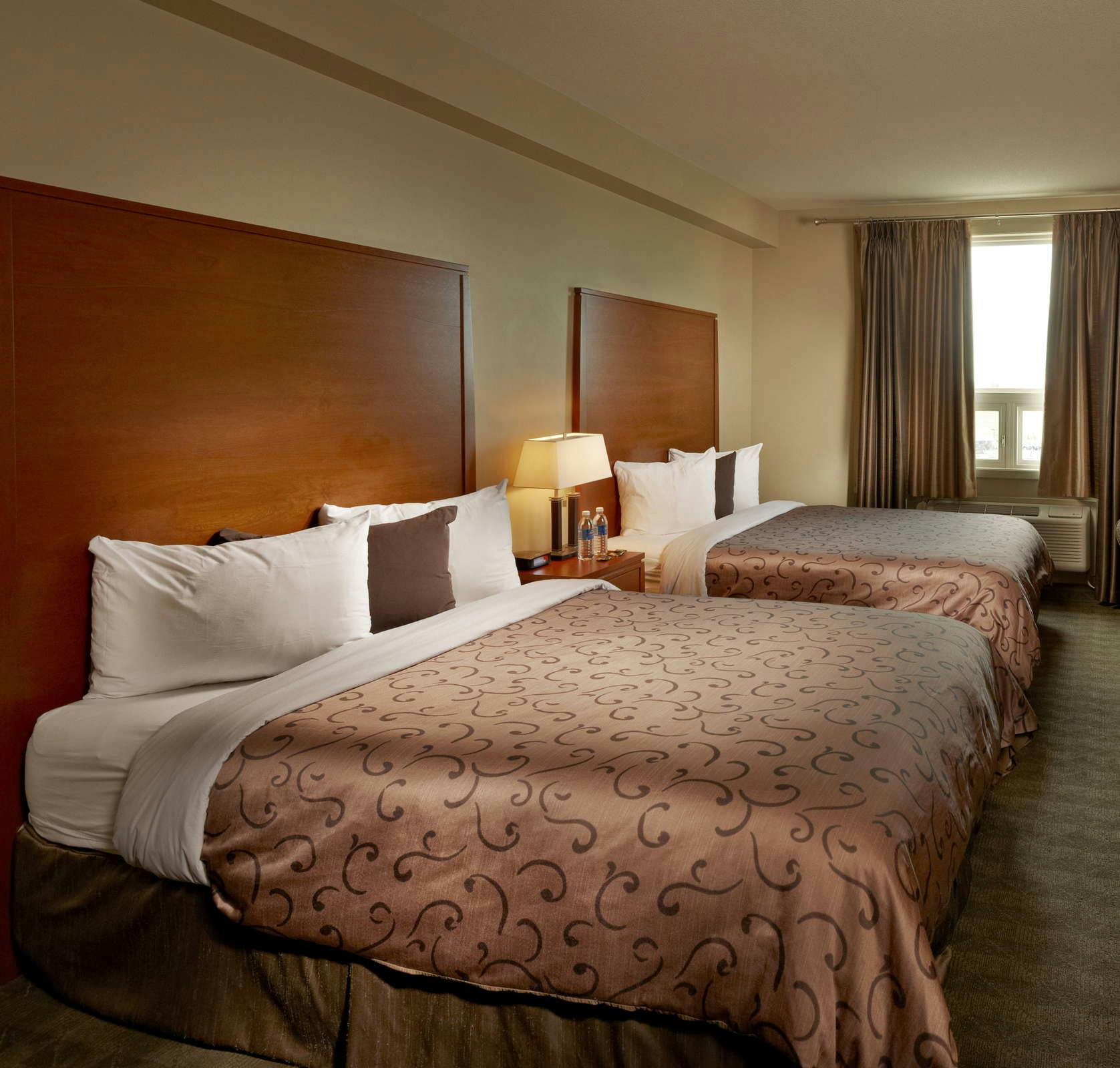 Hotel Deerfoot Inn and Casino photo 2