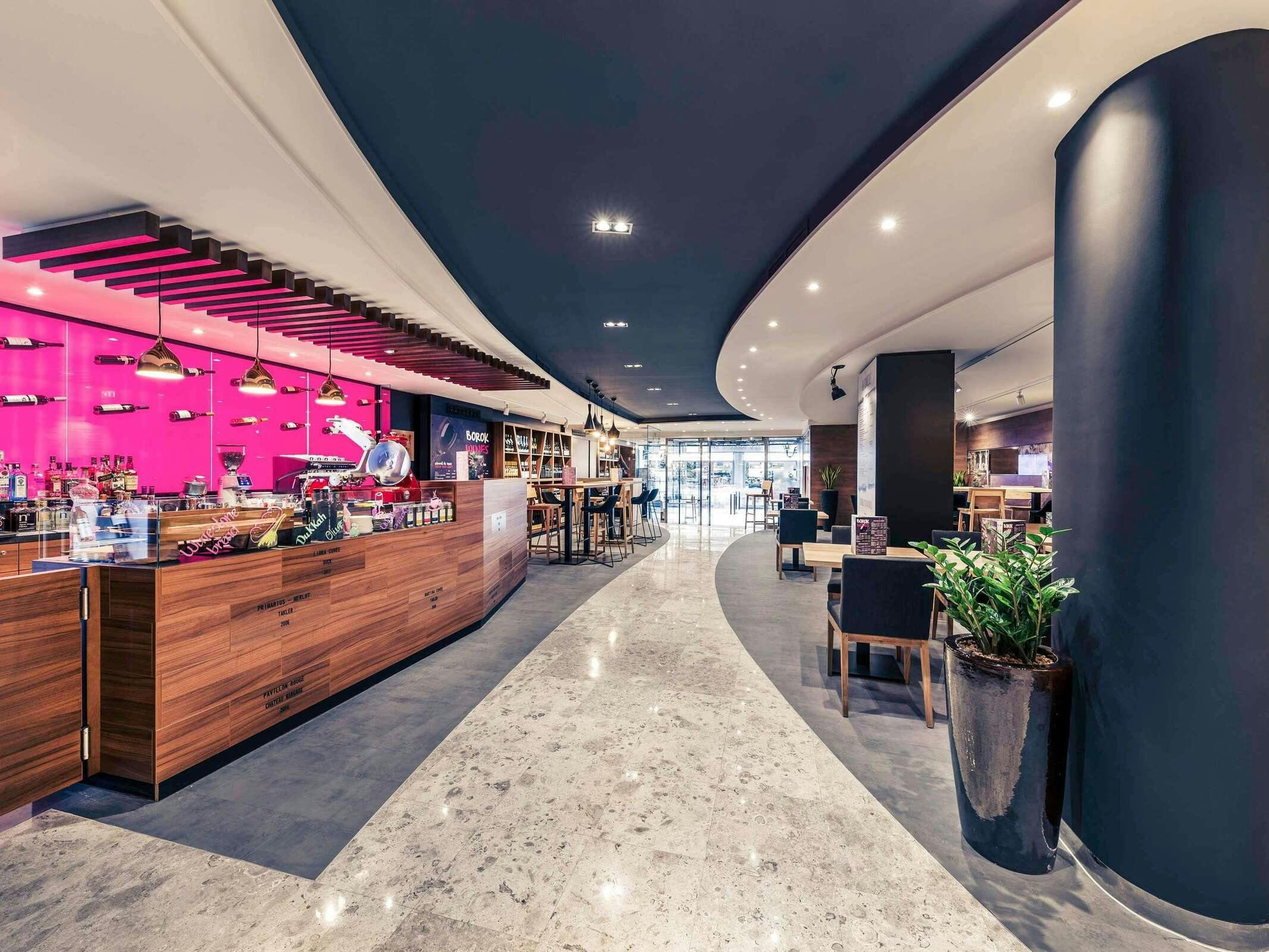 Hotel Mercure Budapest City Center photo 1