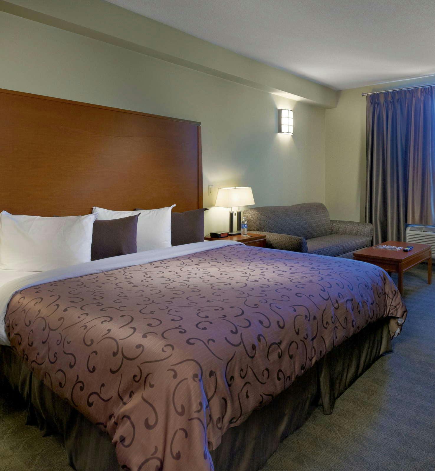 Hotel Deerfoot Inn and Casino photo 4